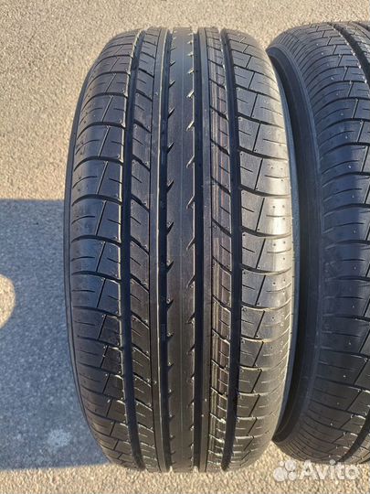 Yokohama dB Decibel E70 215/55 R17