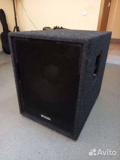 Сабвуфер 800Вт RMS 18