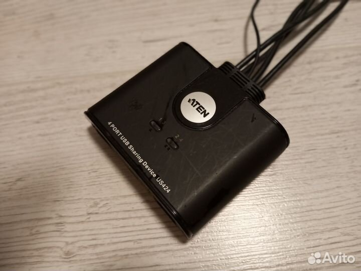 USB переключатель Aten US424