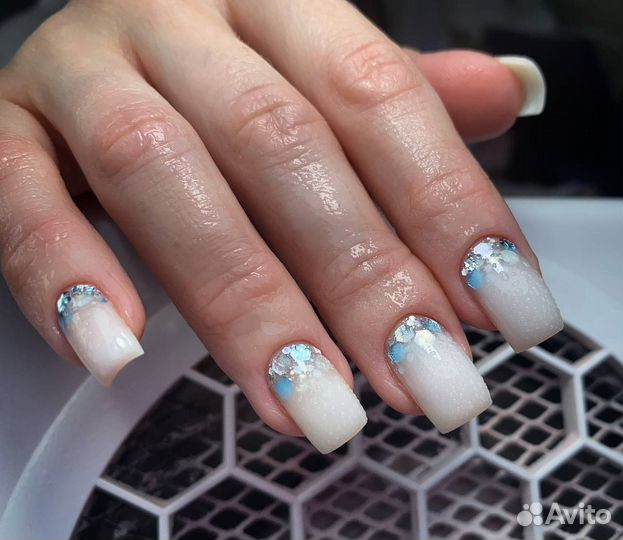 Маникюр на дому