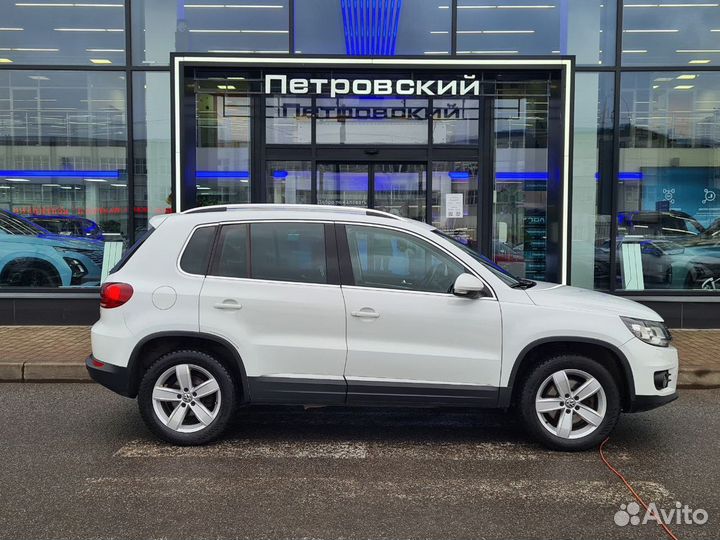 Volkswagen Tiguan 2.0 AT, 2016, 162 000 км