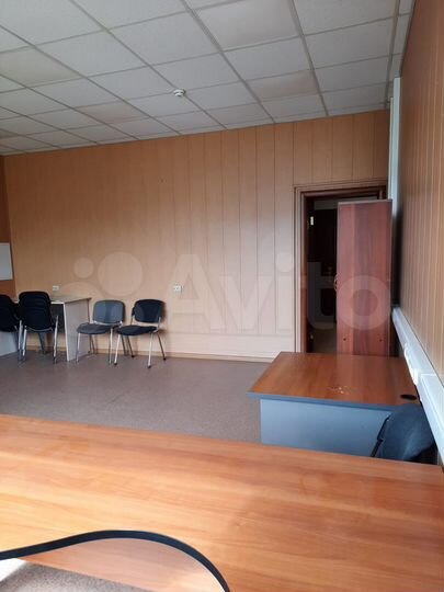 Офис в бц на Красном пр-кте, 3 эт., 34 м2, у метро