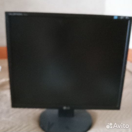Монитор для компьютера бу