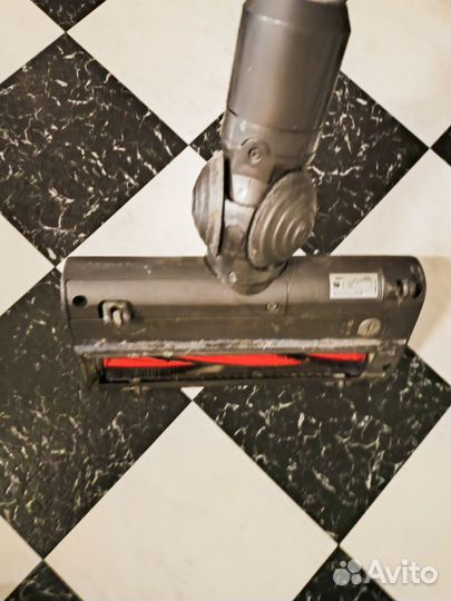 Пылесос dyson dc62