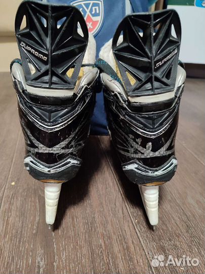 Хоккейные коньки bauer supreme 1x