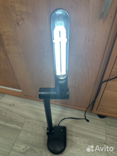 Лампа настольная