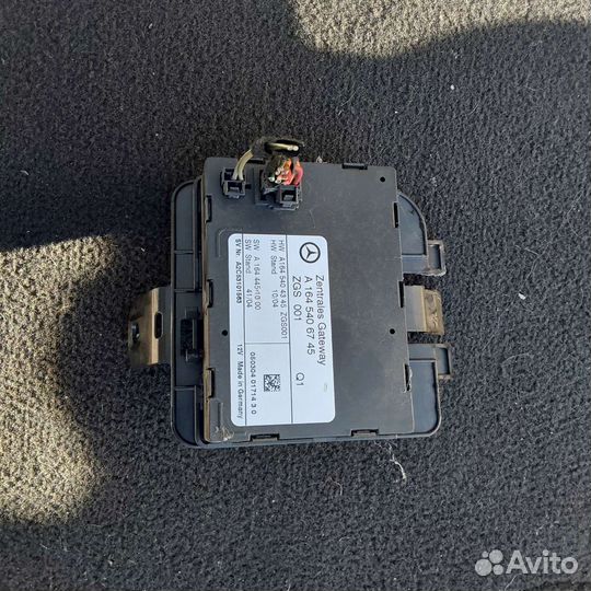 Mercedes M W164 блок электронный ZGS