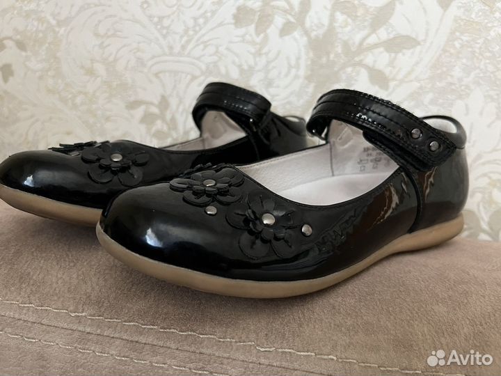 Туфли для девочки