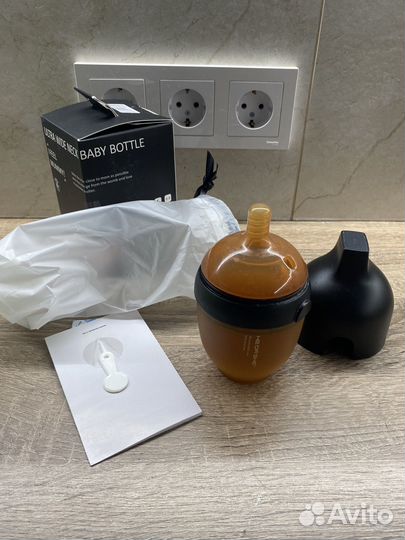 Бутылочки для кормления tcomo tomo и heorshe