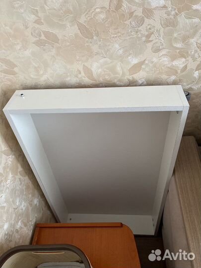 Ящик для дивана на колесиках