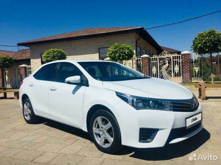 Toyota Corolla, 2015