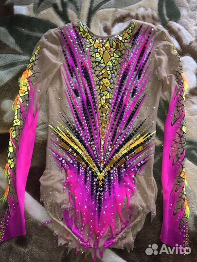 Купальник для художественной гимнастики