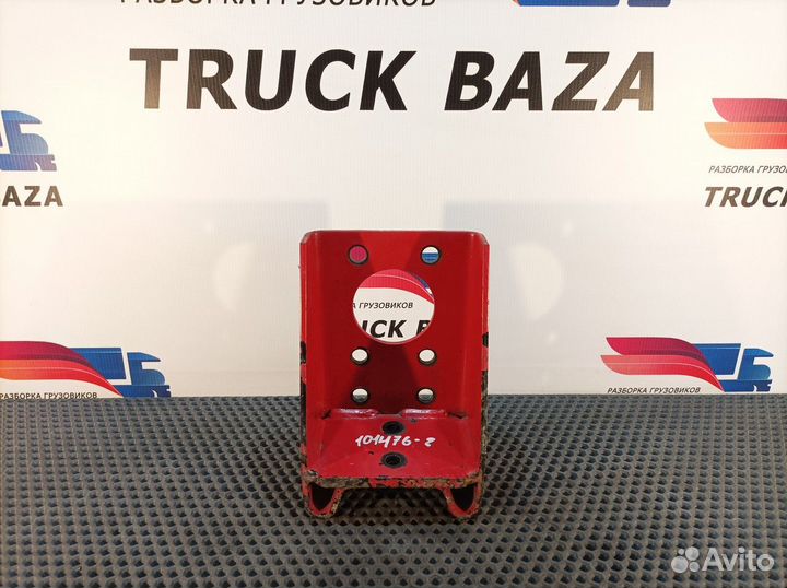 Кронштейн отбойника задней рессоры