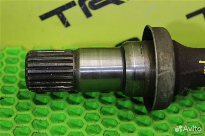 Привод передний правый Toyota Caldina ST210 3S-FE