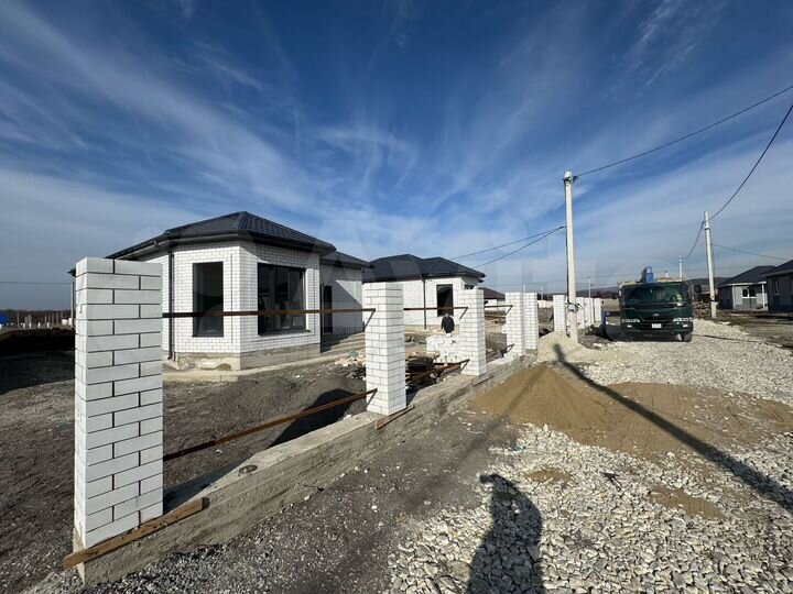 Дом 100 м² на участке 5 сот.