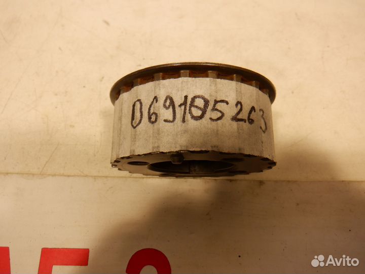 Шестерня коленвала VW LT Audi 100 069105263