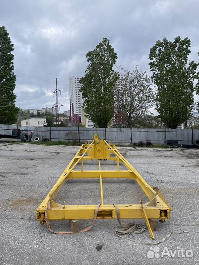 Спредер для 40 футовых контейнеров