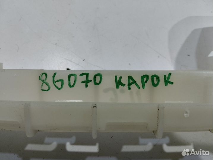 Направляющая стекла(задняя правая) (Skoda Karoq)