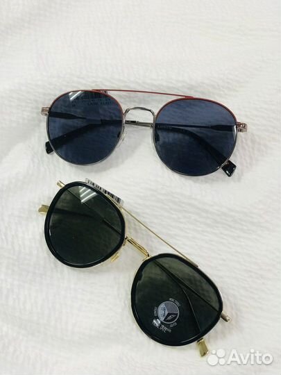 Солнцезащитные очки Levis