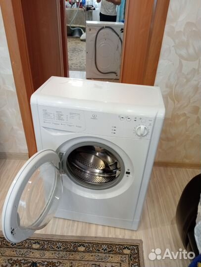 Стиральная машина бу indesit 3.5 кг