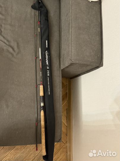 Спининг shimano Catana 210