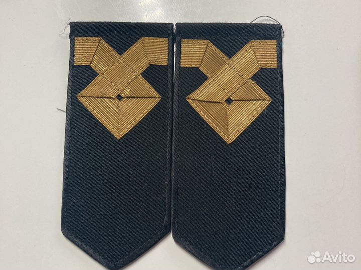 Погоны гму Ушакова, Транспортный колледж