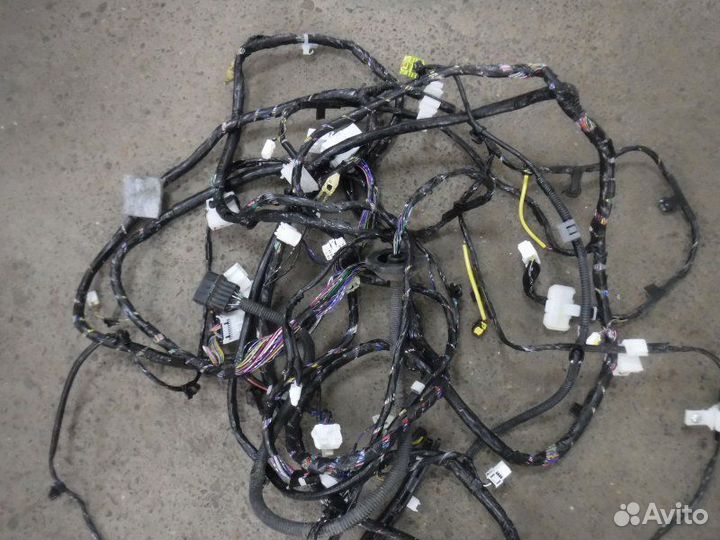 Проводка салонная Mitsubishi Pajero Sport 2 4D56