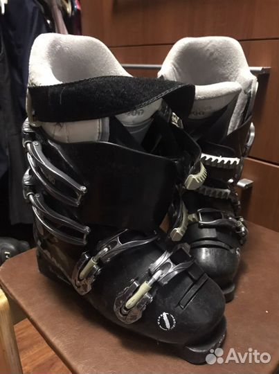 Горнолыжные ботинки