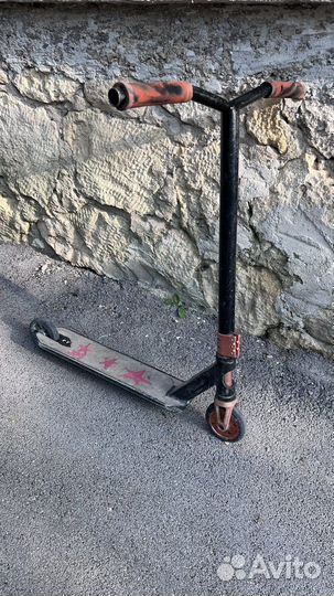 Трюковой самокат tech team duker 404