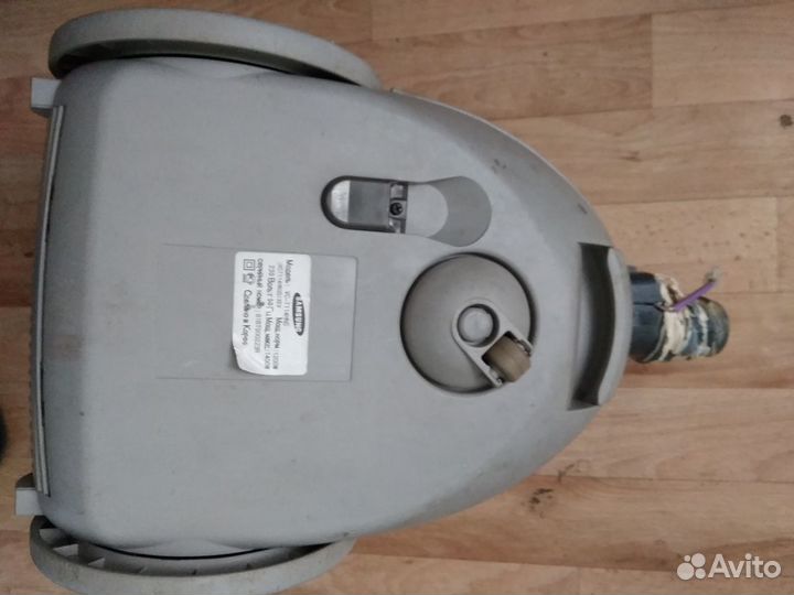 Пылесос Samsung VC-7114HNS 1400W на запчасти