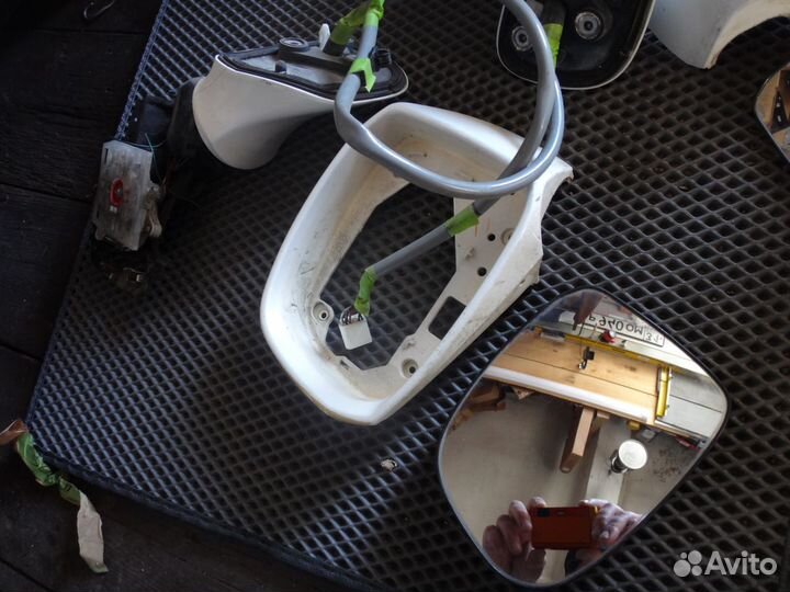 Марк икс зио Зеркало боковое Mark X Zio 07-13