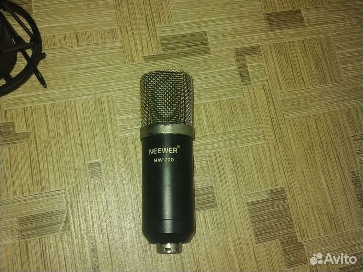 Микрофон студийный nw 800