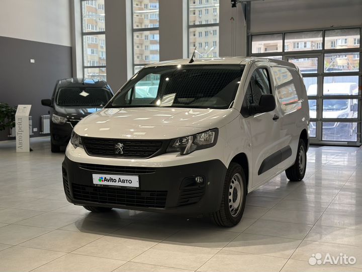 Peugeot Partner цельнометаллический, 2024