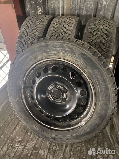 Диски с зимней резиной на opel R16