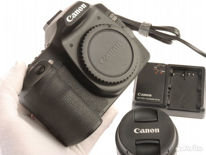 Canon 50D + 18-55mm 4-5.6 IS STM затвор 8423 кадра