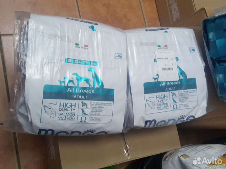 Корм для собак и кошек монж