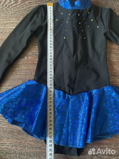 Костюм для фигурного катания р-р 30