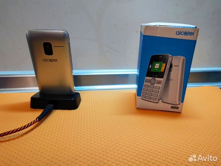 Alcatel 2008G
