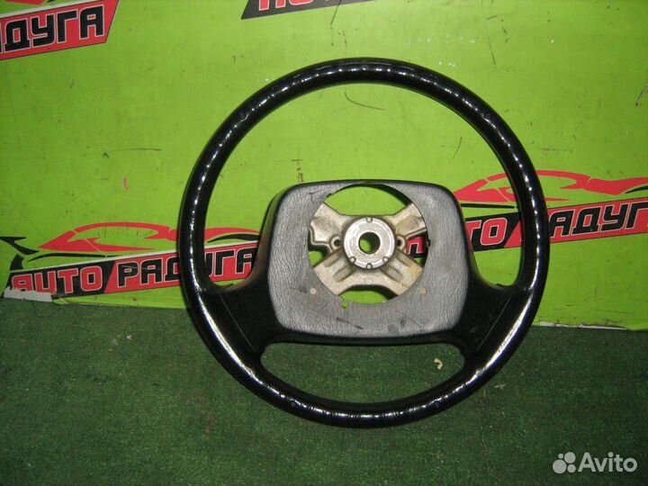 Руль toyota KDN185G,KDN185W,KZN185G,KZN185W,RZN180