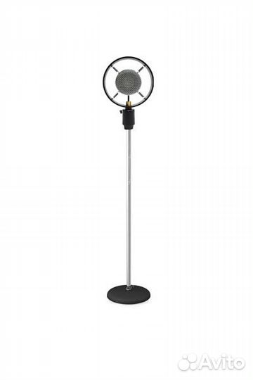 Ретро-микрофон на стойке