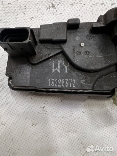 Замок задней правой двери opel astra h