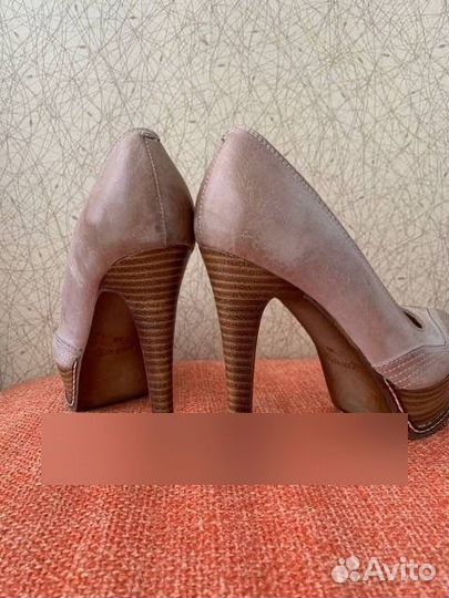 Туфли из натуральной кожи. Бежевые