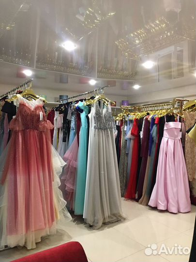 Салон вечерних и выпускных платьев