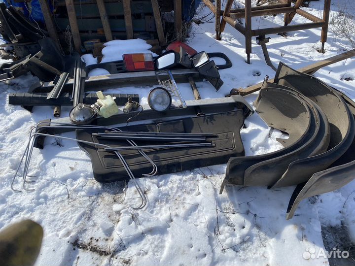 Запчасти на ниву 2121