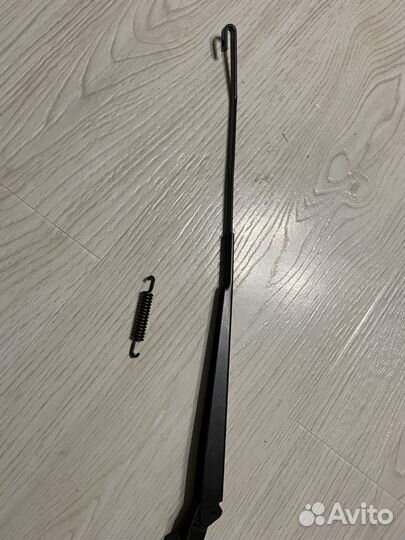 Поводок Рено логан 1 левый