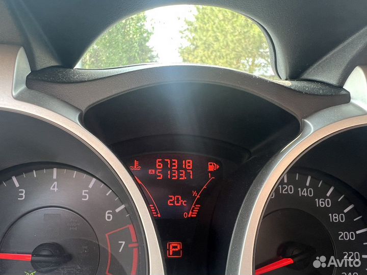 Nissan Juke 1.6 CVT, 2013, 68 000 км