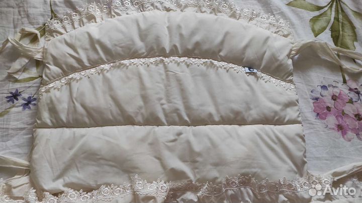 Бортики в кроватку