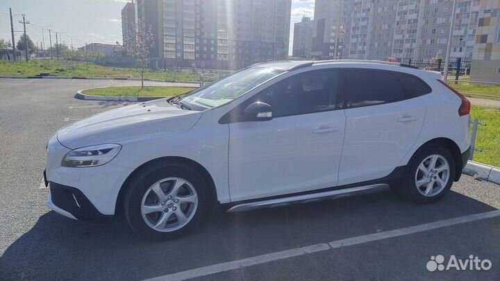 Volvo V40 Cross Country 1.5 AT, 2018, 65 950 км