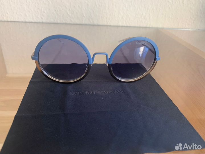 Солнцезащитные очки emporio armani