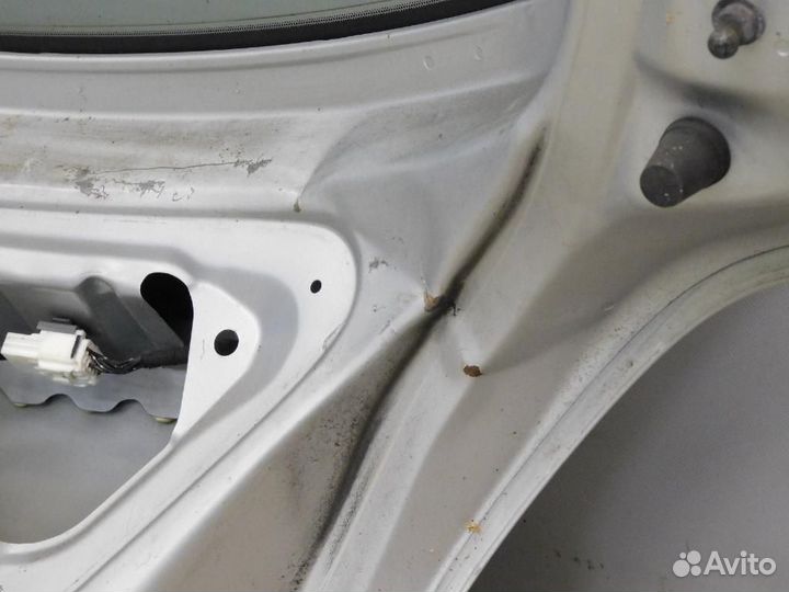 Дверь багажника Mazda Mazda2